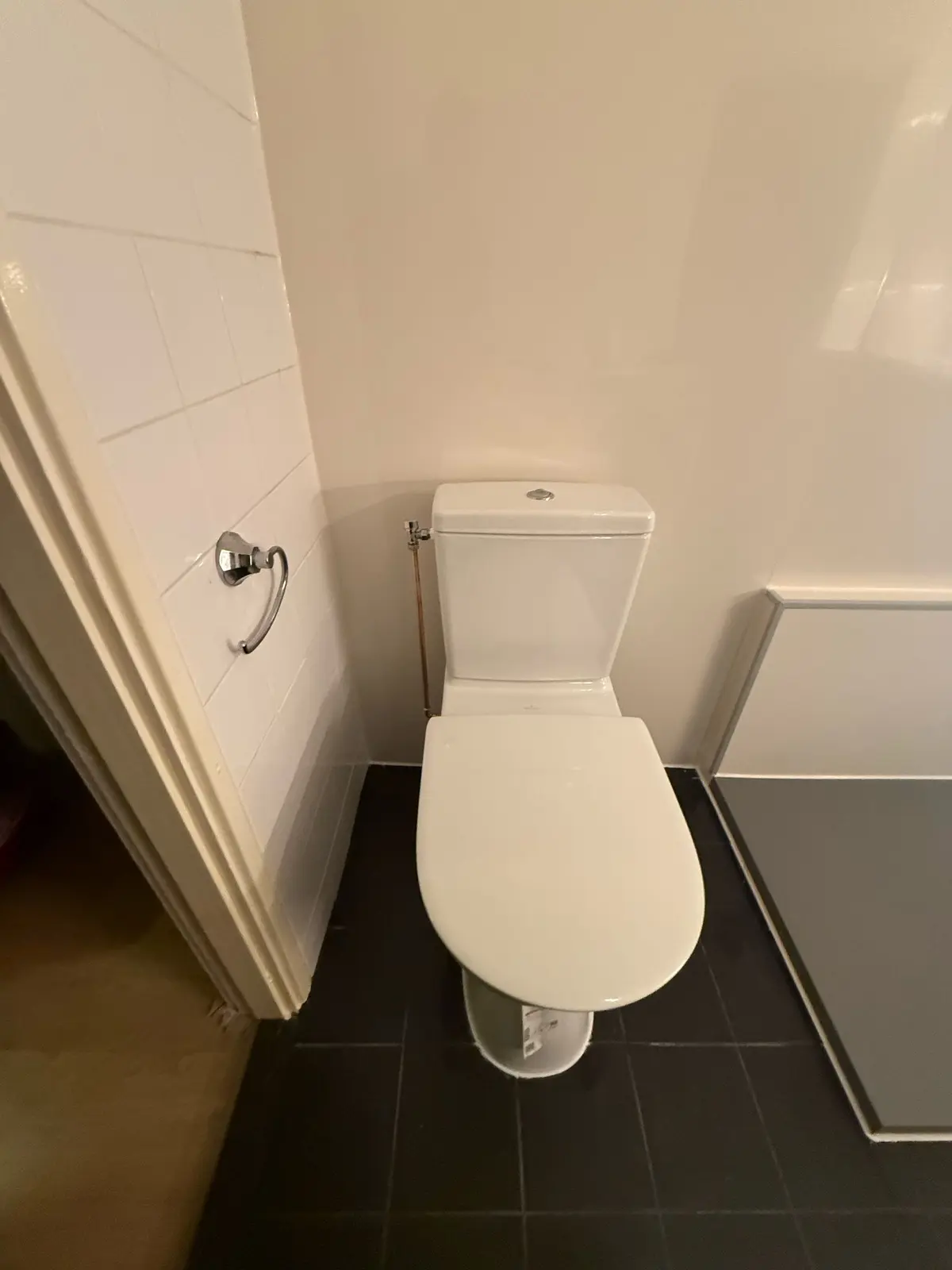 Marmerlook badkamer voor renovatie