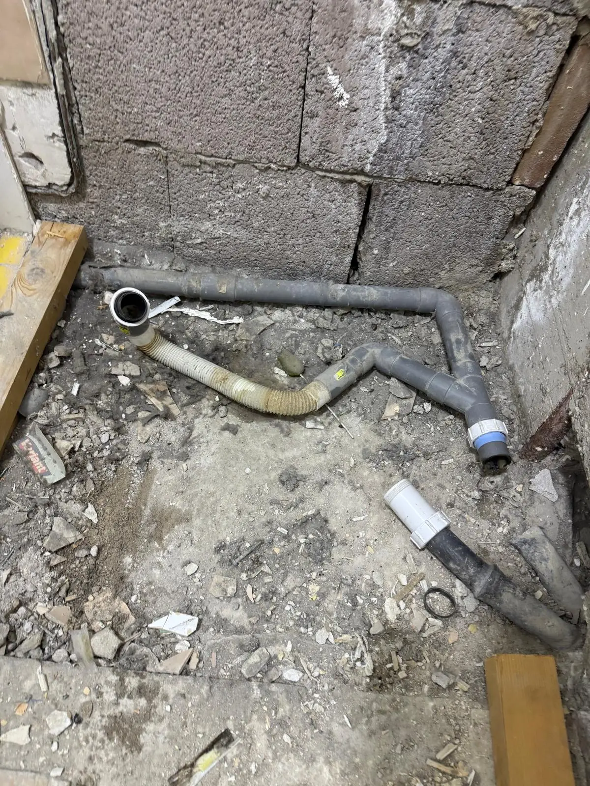 Marmerlook badkamer voor renovatie