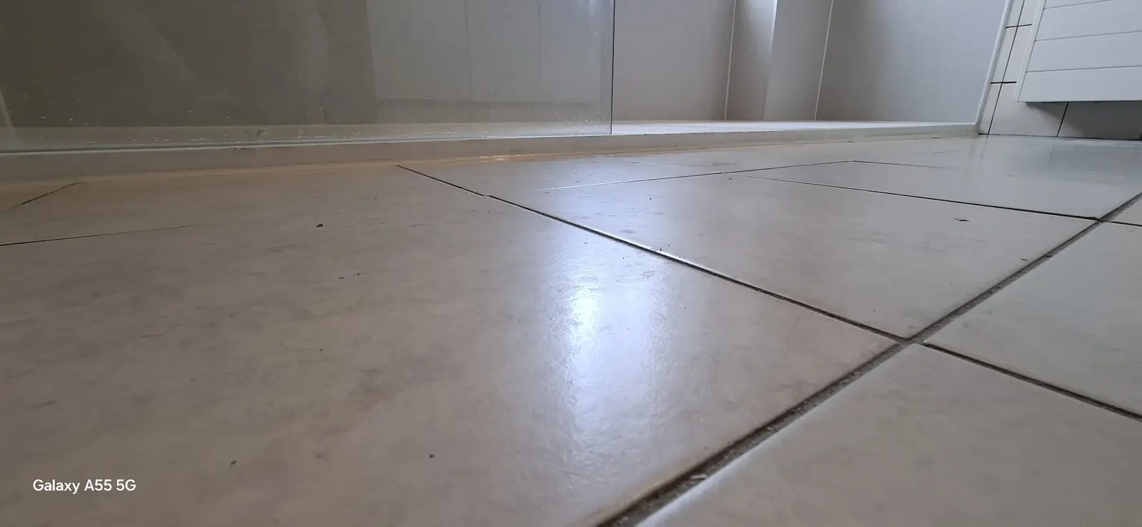 Marmerlook badkamer voor renovatie